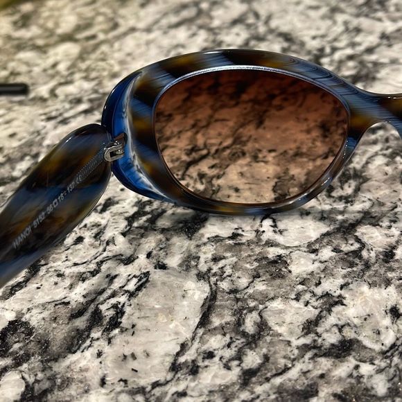 Jean LaFont Paris Hanoi 5152 Horn sunglasses - Picture 11 of 16